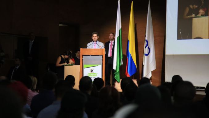 AUDIO: Gobernador Luis Pérez anunció la construcción de la vía San Jerónimo – San Pedro de los Milagros