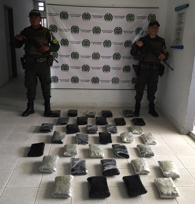 Dentro de una fotocopiadora, así hallaron 36 kilos de marihuana en vía de Urabá
