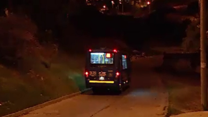 Mujer fue agredida con arma de fuego por ser testigo del robo de un bus del SITP