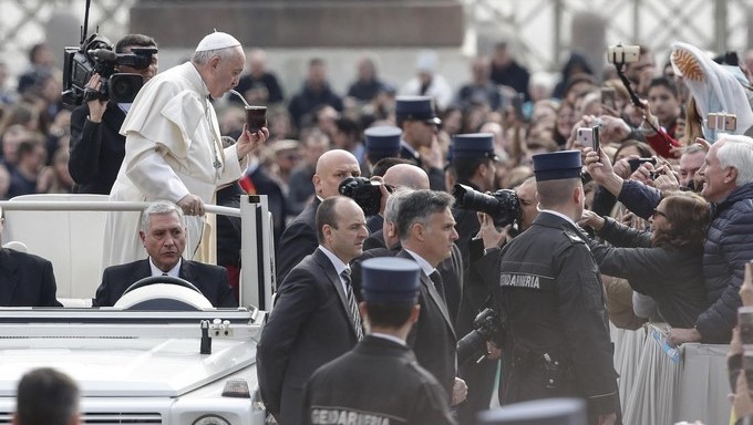 El papa dice que los cristianos mafiosos y corruptos “terminarán mal”
