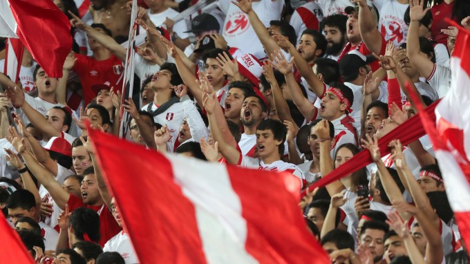 A la falta de gol, súmele que Perú perdió a uno de sus delanteros para el último partido del Mundial