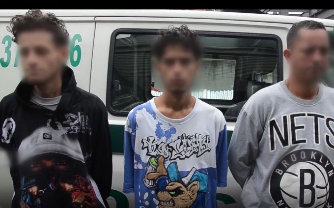 FOTOS Y VIDEO: 25 personas fueron capturadas y más de 20 armas de fuego incautadas, en Belén, Comuna 13 y Robledo 2 25 personas fueron capturadas y m%C3%A1s de 20 armas de fuego incautadas en Bel%C3%A9n Comuna 13 y Robledo 1