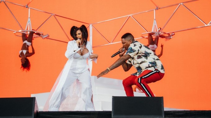 El rap de Cardi B y Eminem triunfa y echa el cierre en Coachella