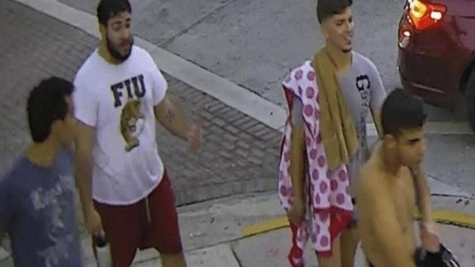 Entrega agresores pareja gay miami