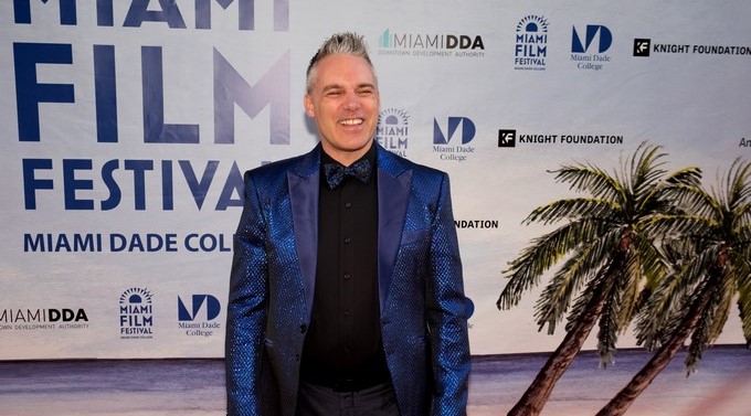 En la imagen un registro del director ejecutivo de programación del Festival Internacional de Cine de Miami, Jaie Laplante. EFEArchivo Felipe VI concede una condecoración al director del Miami Film Festival Al pulsar, contabiliza la descarga Miami, 2 abr (EFE).- El director ejecutivo del Festival de Cine de Miami, Jaie Laplante, al que el rey Felipe VI concedió la Cruz de Caballero de la Orden de Isabel La Católica, dijo hoy a Efe que se siente muy feliz porque haya sido por su apoyo al cine español. Me ha gustado el cine español toda mi vida, desde que era adolescente en Canadá, subrayó el canadiense-estadounidense Laplante. Según informó hoy el Consulado General de