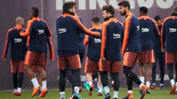 Vídeo. No se fueron a las manos, pero Messi sí habría tenido un fuerte altercado con Valverde por la derrota ante Roma
