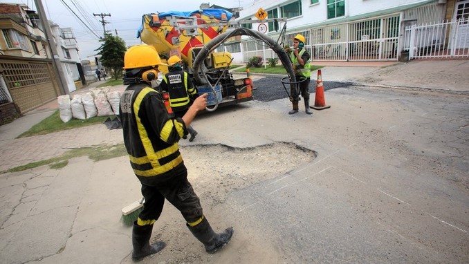 Máquina tapahuecos Bogotá