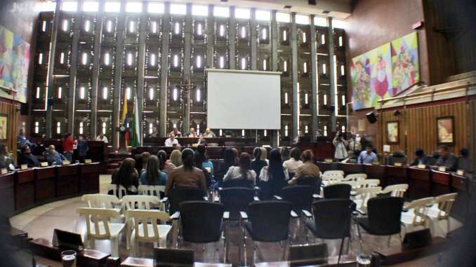 Asamblea de Antioquia le dedicó una sesión al Metro