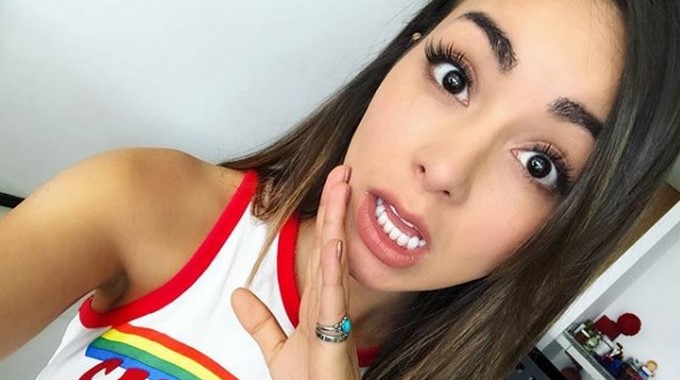 Caelike/ Tomada de Instagram: @caeliyt