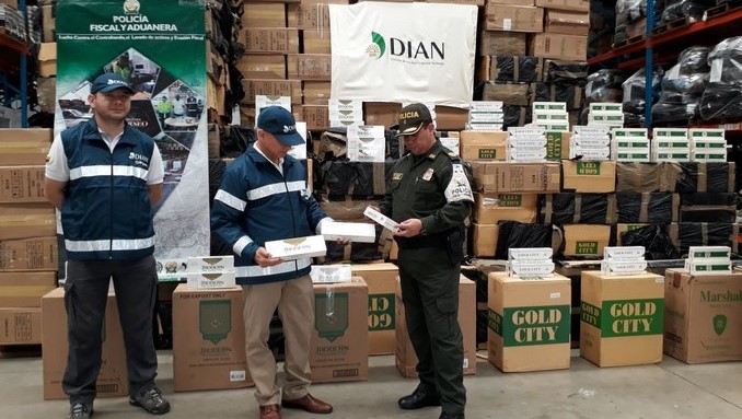 199.000 cajetillas de cigarrillo incautaron las autoridades en Yumbo