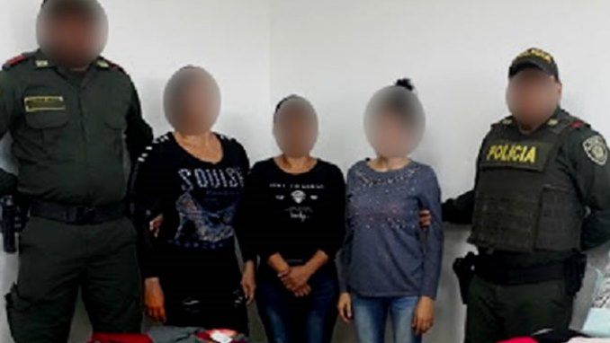 Las capturaron cuando trataban de robar prendas deportivas de un almacén en La Guajira