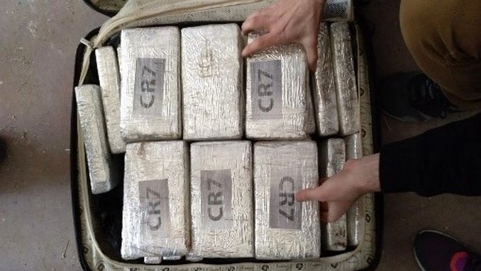 Incautaron en España una tonelada de cocaína que salió de Colombia