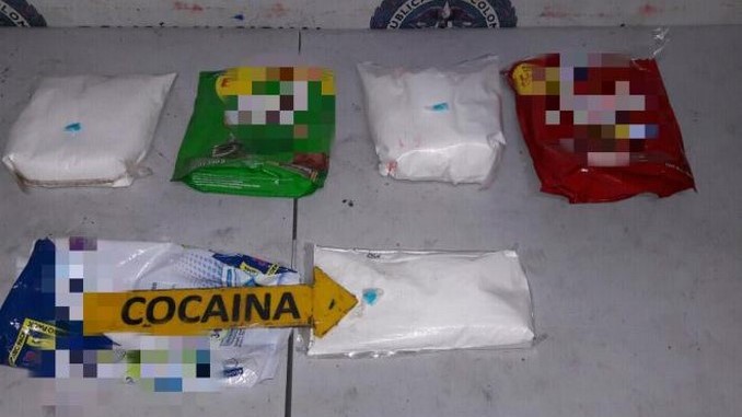 En bolsas de café o en el estómago, así pretendían sacar droga al exterior desde el aeropuerto El Dorado de Bogotá