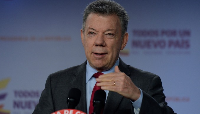 Santos dice que las elecciones de Colombia serán más tranquilas en contraste con las de Venezuela