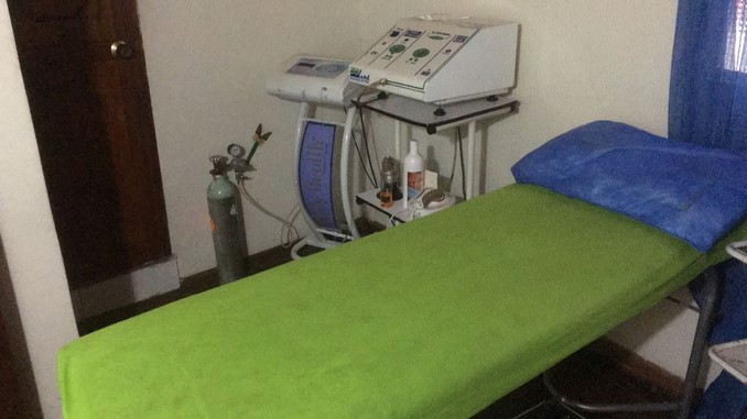 Adelantan operativos en viviendas que funcionaban como centros estéticos sin autorización