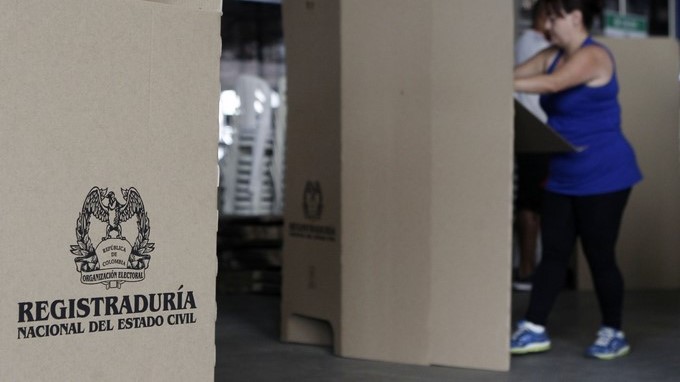 Santos pide a colombianos que voten por el bien de las próximas generaciones