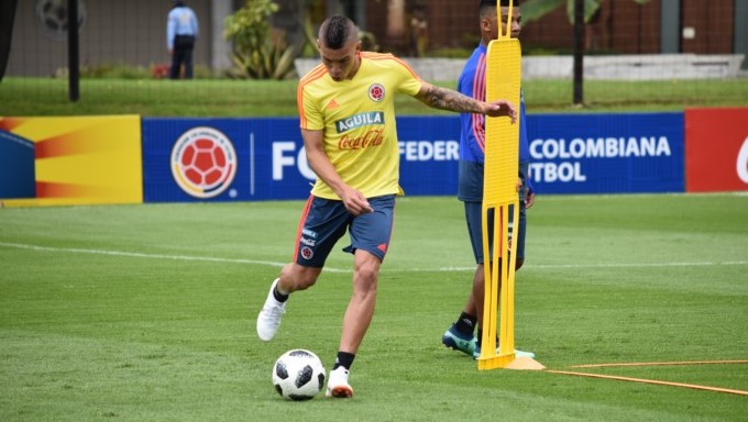 Fotos y video: La Selección Colombia entrena con 20 jugadores en Bogotá 3 Entrenamiento Seleccion Colombia Bogota 6