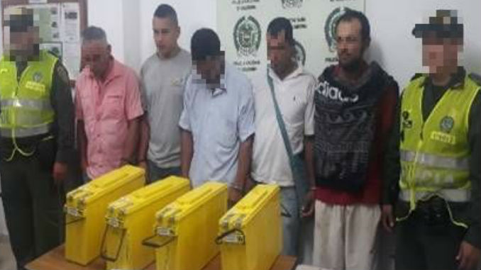 FOTOS: Los cogieron cuando robaban baterías de una antena de telefonía en Barbosa 1 Hurto_baterias_1
