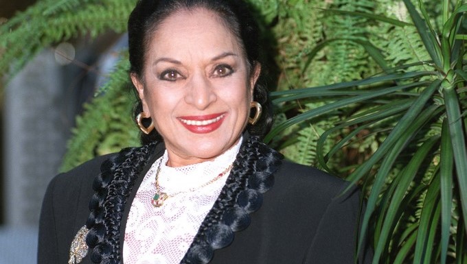 En la foto, retrato de Lola Flores "La Faraona". EFE/Archivo