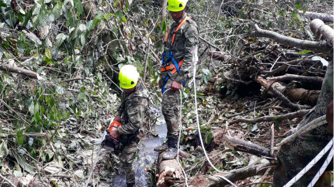 Militares_Derrumbe_2