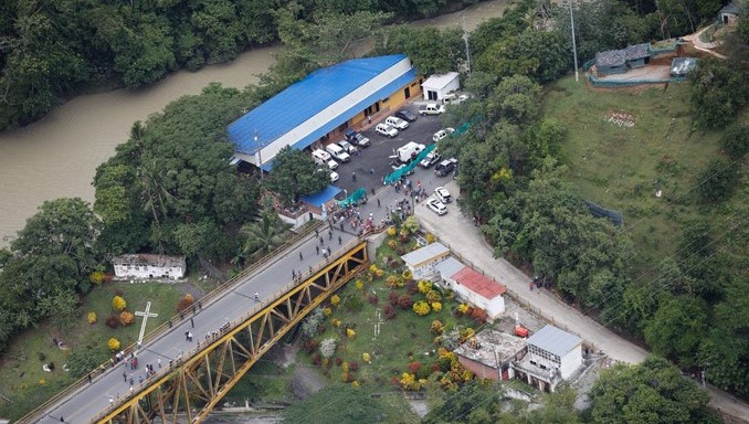 EPM avanza en el reconocimiento a las familias en Puerto Valdivia que tuvieron daños en su vivienda tras contingencia de Hidroituango