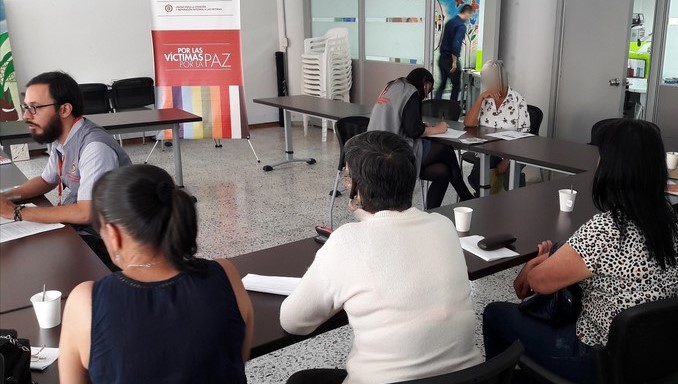 Familiares de víctimas asesinadas por la Auc en Antioquia fueron indemnizadas