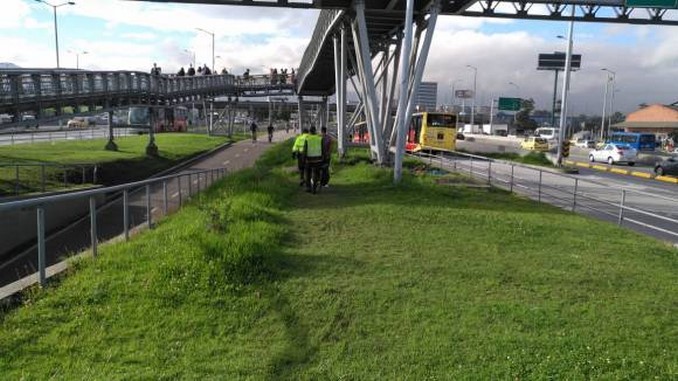 Once personas han muerto este año por tratar de colarse en el Transmilenio