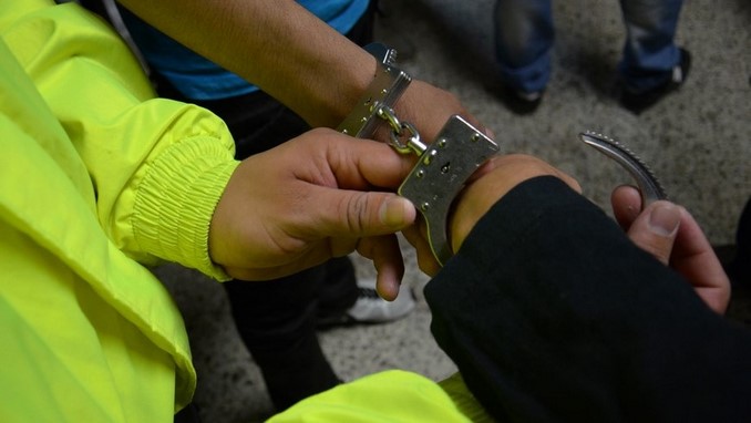 Dos hombres fueron capturados en la zona industrial de Itagüí 1 dos-hombres-capturados