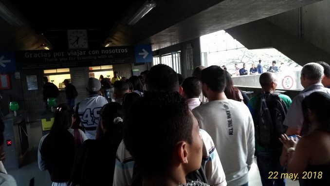 El caos en el Metro tras inconveniente técnico