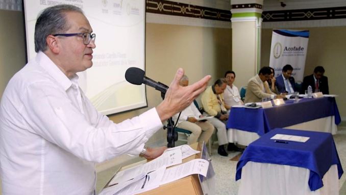 Procuraduría busca recuperar 80 millones de dólares de la Triple A