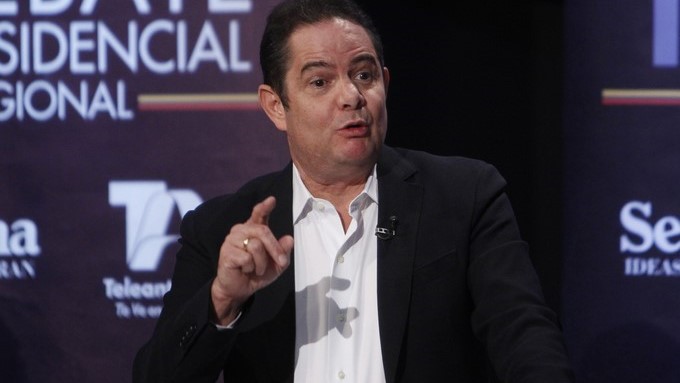 EN VIDEO: El chiste de Vargas Lleras a Petro sobre sus hijos