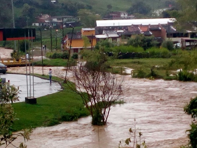 Autoridades entregan balance sobre la emergencia por temporada invernal en Donmatías