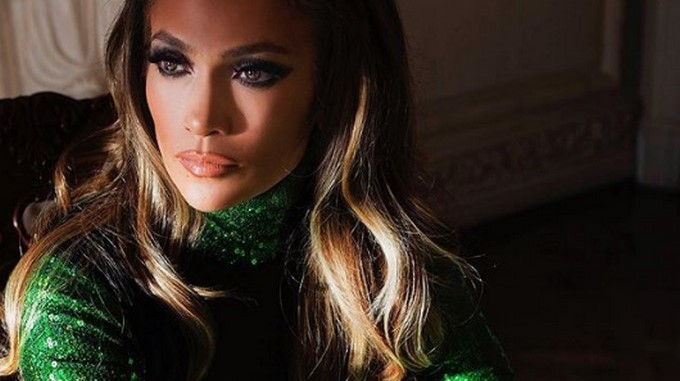 VIDEO: Jennifer López queda en el ‘ojo del huracán’ por su mal español