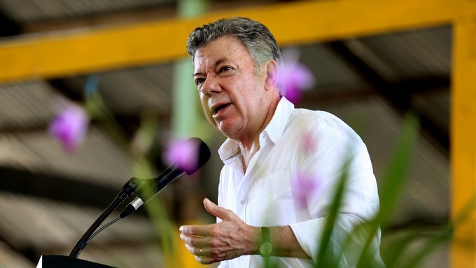Santos define el 'populismo económico' y considera que quien gane la presidencia ojalá no incida en la perspectiva BBB que ratificó Fitch 1 juan manuel santos Copiar