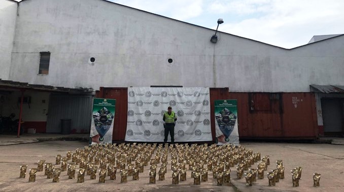 Más de 55 mil artículos de contrabando decomisó la Polfa en locales comerciales del Valle de Aburrá