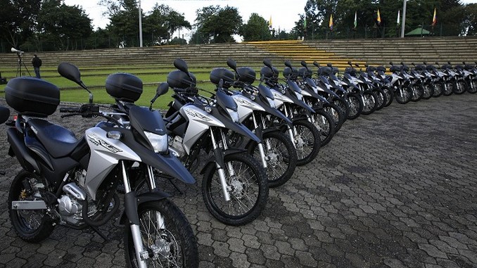 Policías, motos y vehículos llegan para reforzar la seguridad en Bogotá