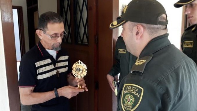 FOTOS: Recuperaron la santa custodia que había sido hurtada de una parroquia en Amazonas