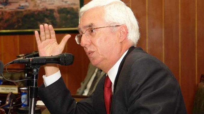 Robledo aclara su voto en segunda, y dice de Petro que “la confianza se perdió”