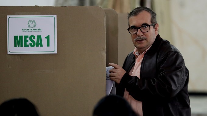 Timochenko hizo el primer sufragio de su vida este domingo