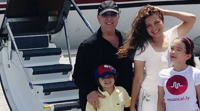 Tommy Mottola, Thalía e hijos/ Tomada de Instagram: @tommymottola