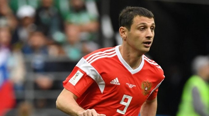 Vídeo. Mala suerte: y se fue el primer lesionado del Mundial antes de la primera media hora