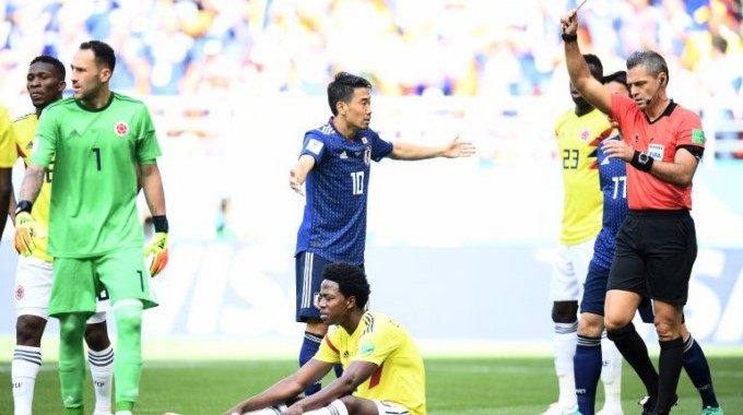 VIDEO: "Mano si hay", dijo Carlos Sánchez sobre la jugada que terminó en gol y expulsión ante Japón 1 Carlos Sanchez