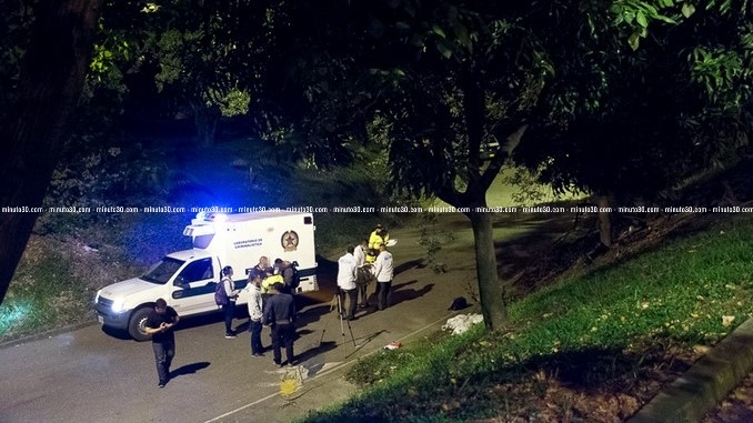 VIDEO y FOTOS: Atado de pies y manos y envuelto en bolsas hallaron cadáver en La Playita 14 Minuto30.com