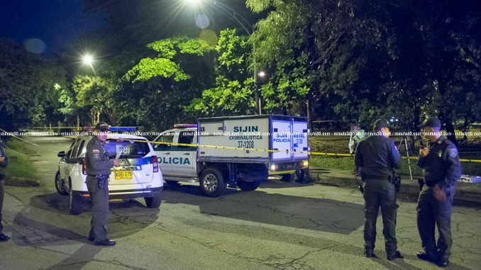 Enamaletado_Carlos_E_8