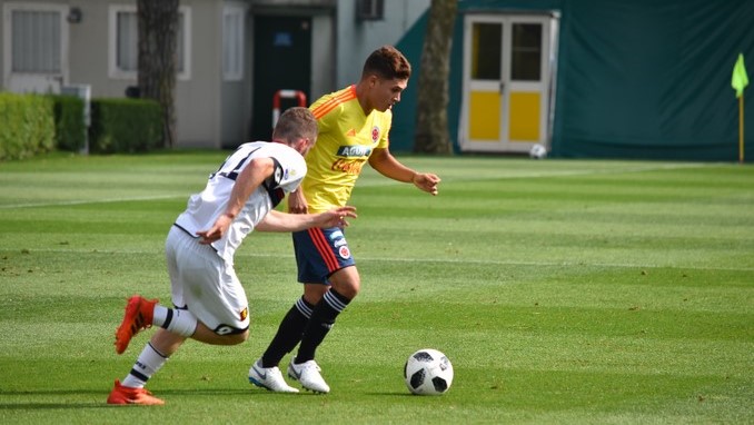 Vídeo. En River ya los saben que JuanFer Quintero es... 1 Juan Fernando Quintero con la Seleccion Colombia de Mayores