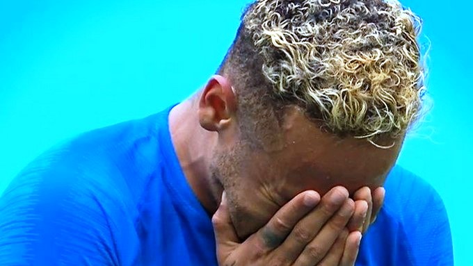 Vídeo. Lloró Neymar, llovieron críticas y él respondió