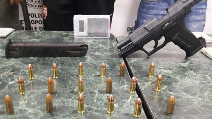 Tres capturados por tener arma de fuego sin permiso en el Valle de Aburrá durante las últimas horas 1 Pistola arma de Fuego