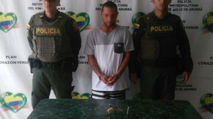 FOTOS: Armado lo capturaron en La Raya 1 Porte_Ilegal1