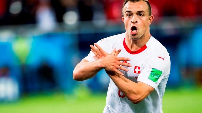 1-2. Xherdan Shaqiri acerca a Suiza a octavos