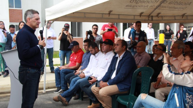 Con la entrega de viviendas de interés prioritario, Rionegro disminuye el déficit de vivienda 3 Vivienda Rionegro 1